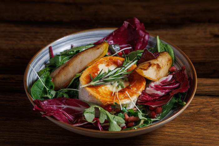 Grilled goat cheese with mixed salad